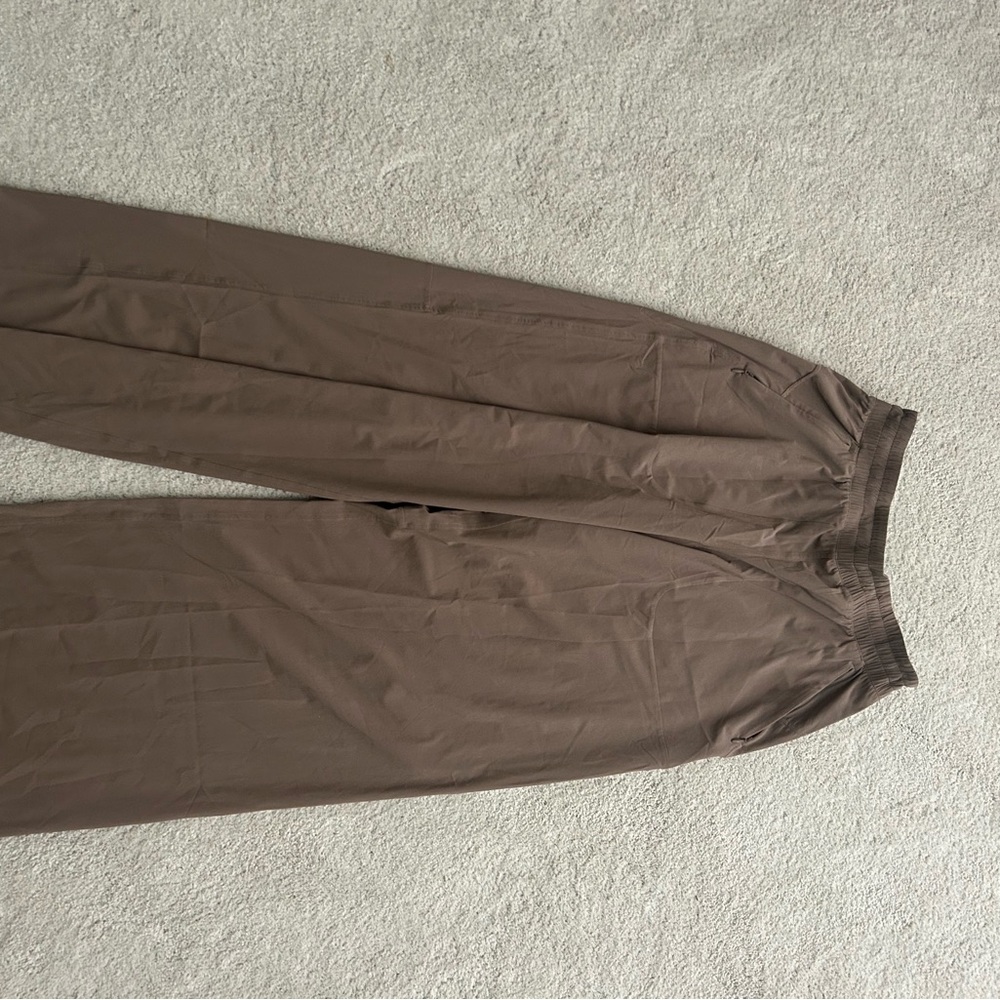 Beige Swift Mid-Rise Wide-Leg Pant